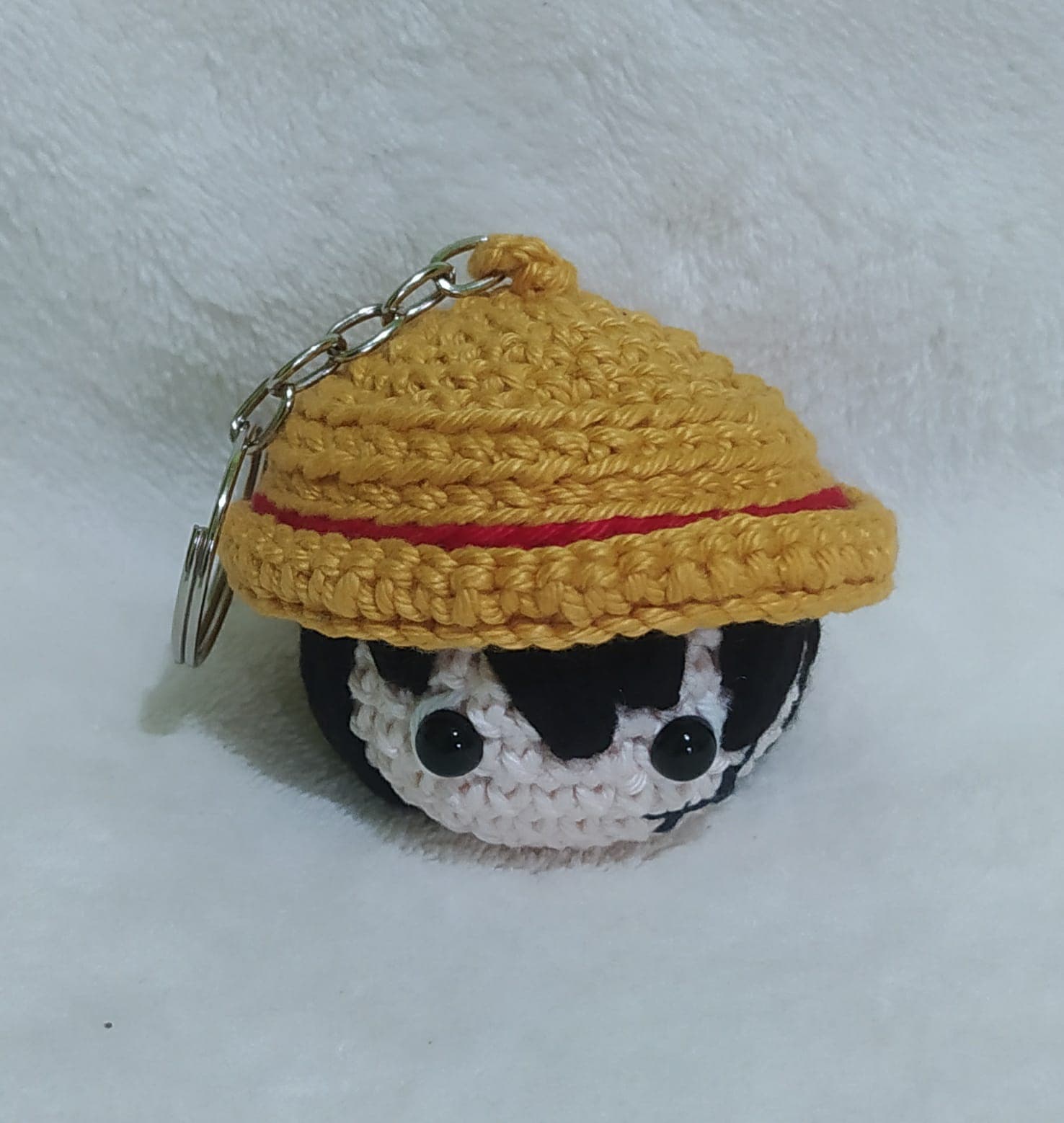 Chaveiro Amigurumi Luffy Chapéu de Palha (6 cm)