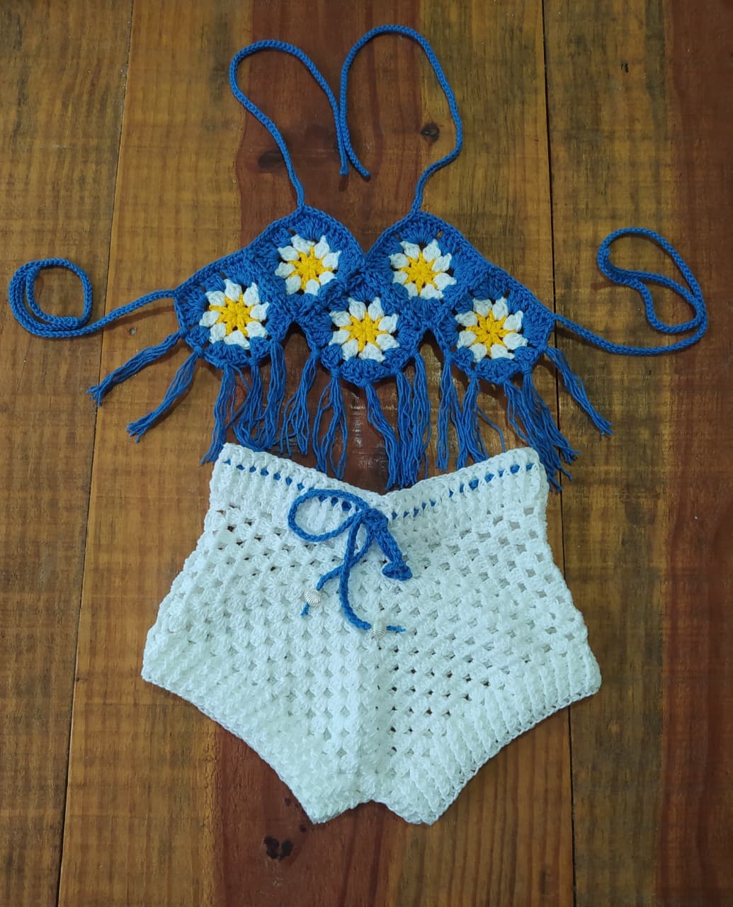 Conjunto Infantil Margaridas em Crochê (2 anos)